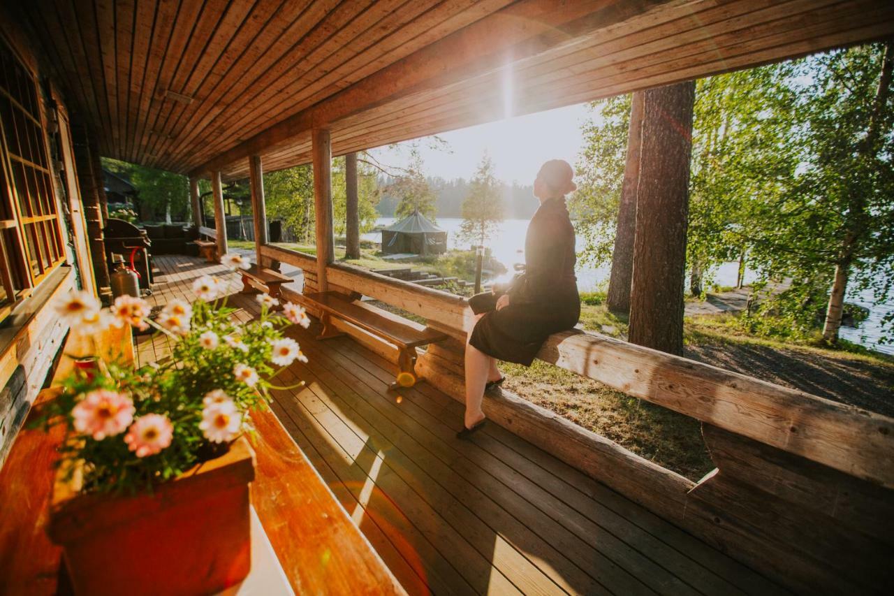 Revontuli Resort Glass Igloos Hankasalmi Eksteriør bilde